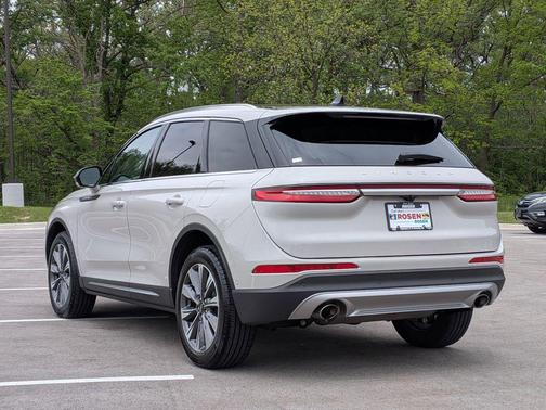 Pearl Metallic 2022 Lincoln Corsair Reserve