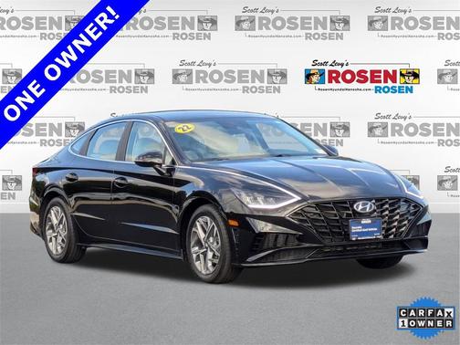 2022 Hyundai SONATA SEL