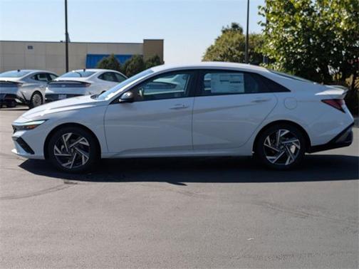 2025 Hyundai ELANTRA Sport