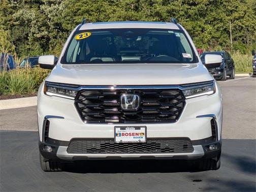 2023 Honda Pilot AWD Elite