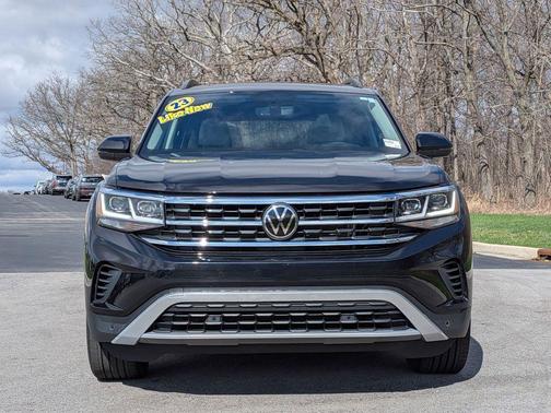 2023 Volkswagen Atlas 3.6L SE w/Technology