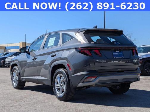 2025 Hyundai TUCSON SE