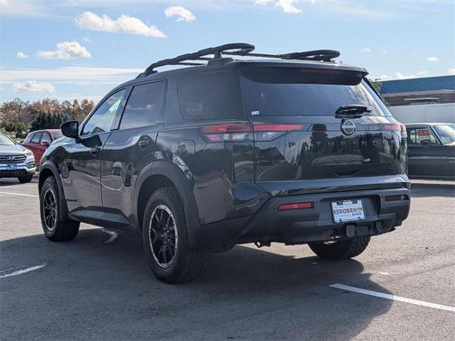 2023 Nissan Pathfinder Rock Creek 4WD