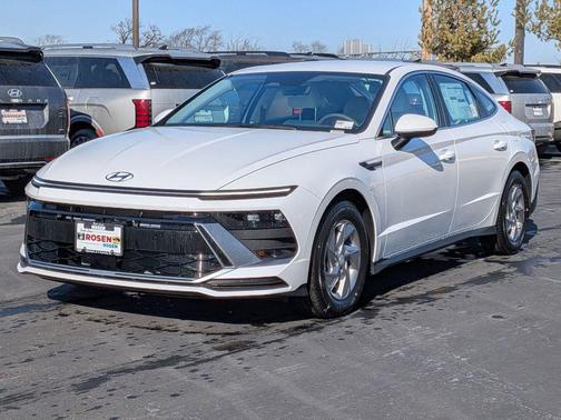 2026 Hyundai SONATA SE