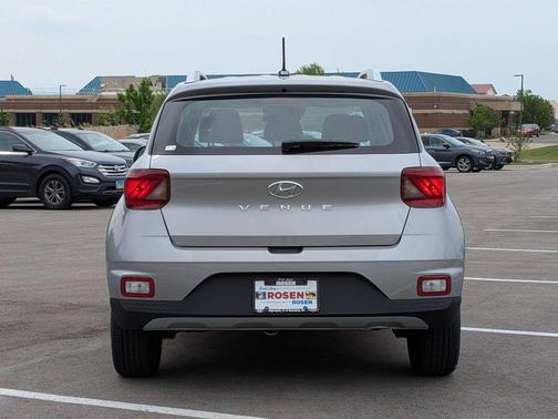Shimmering Silver 2026 Hyundai VENUE SEL