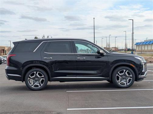 2025 Hyundai PALISADE SEL Premium