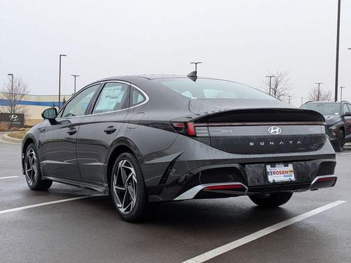 2026 Hyundai SONATA SEL
