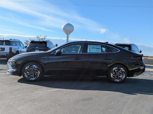 2026 Hyundai SONATA SEL