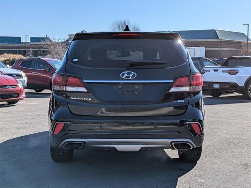 2017 Hyundai SANTA FE SE Ultimate