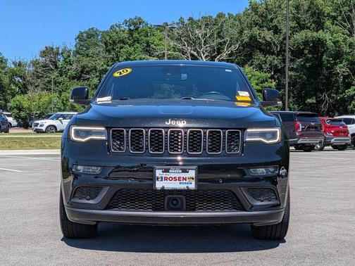 Diamond Black Crystal Pearlcoat 2020 Jeep Grand Cherokee High Altitude