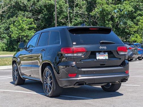 Diamond Black Crystal Pearlcoat 2020 Jeep Grand Cherokee High Altitude