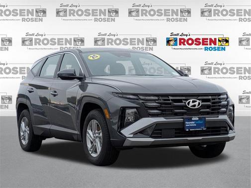 2025 Hyundai TUCSON SE
