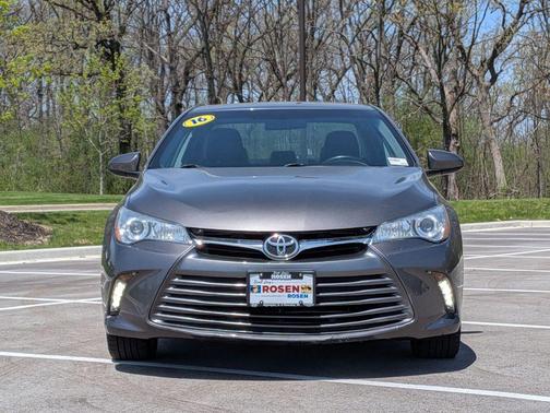 Gray 2016 Toyota Camry XLE