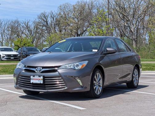 Gray 2016 Toyota Camry XLE