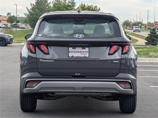 2025 Hyundai TUCSON SE