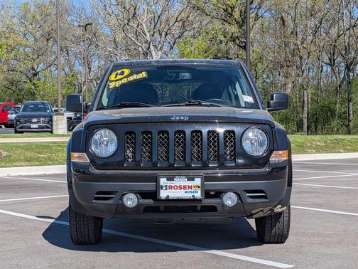 Black Clearcoat 2014 Jeep Patriot Latitude