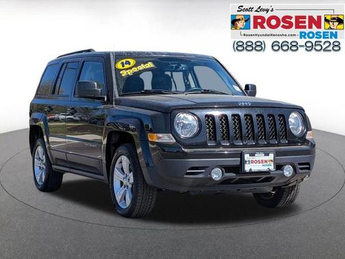 Black Clearcoat 2014 Jeep Patriot Latitude