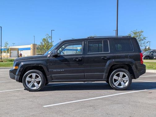 Black Clearcoat 2014 Jeep Patriot Latitude