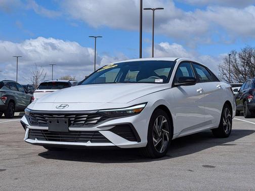 2025 Hyundai ELANTRA Sport