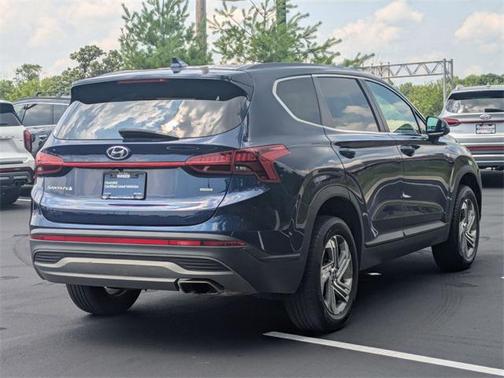 2022 Hyundai SANTA FE SE
