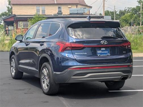 2022 Hyundai SANTA FE SE