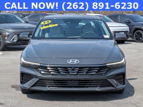 2024 Hyundai ELANTRA Limited