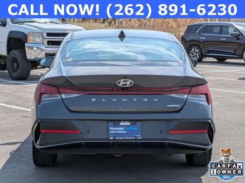 Ecotronic Gray 2024 Hyundai ELANTRA Limited