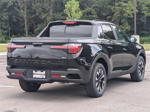 2025 Hyundai SANTA CRUZ SEL Activity