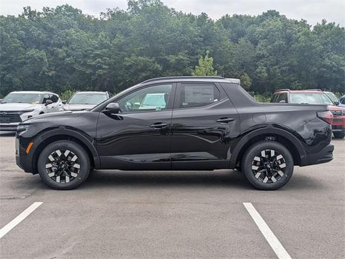 2025 Hyundai SANTA CRUZ SEL Activity