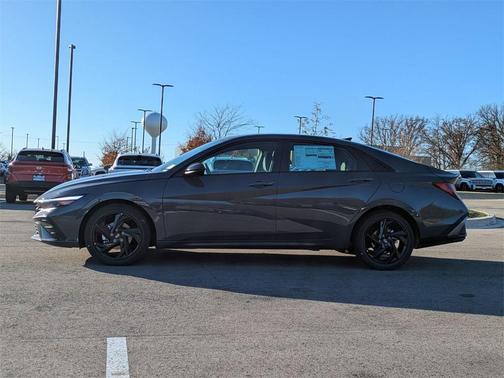 2026 Hyundai ELANTRA Sport