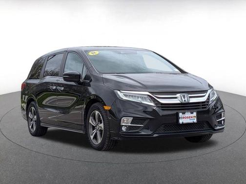 Crystal Black Pearl 2018 Honda Odyssey Touring