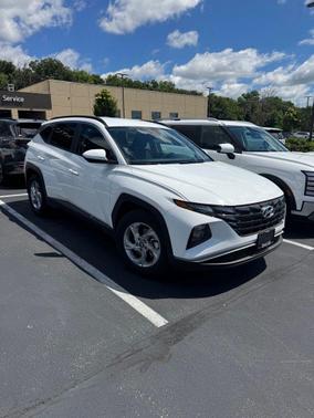 White Pearl 2024 Hyundai TUCSON SEL