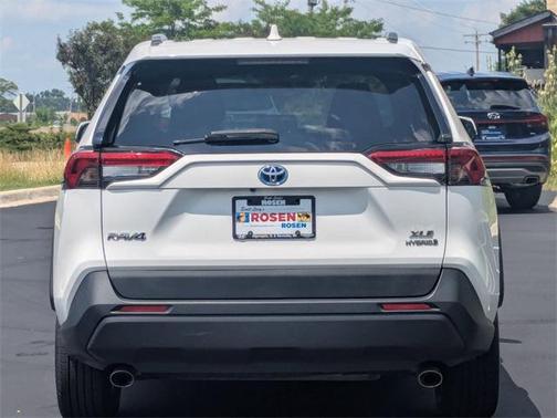 2019 Toyota RAV4 Hybrid XLE