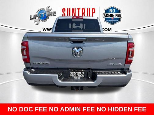 Billet Silver Metallic Clearcoat 2024 RAM 2500 Laramie