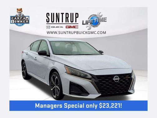 2025 Nissan Altima SR