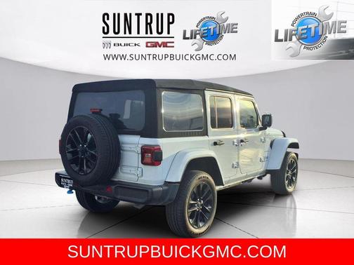 2024 Jeep Wrangler 4xe Sahara