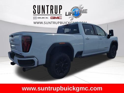 2024 GMC Sierra 2500 AT4