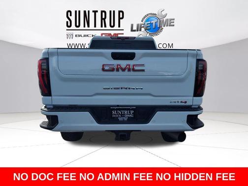 Summit White 2024 GMC Sierra 2500 AT4