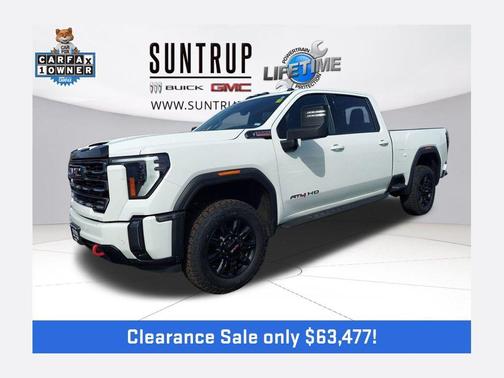 Summit White 2024 GMC Sierra 2500 AT4