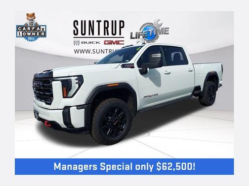 Summit White 2024 GMC Sierra 2500 AT4
