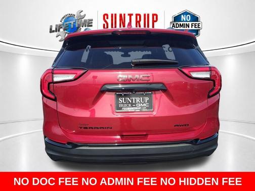 Cayenne Red Tintcoat 2022 GMC Terrain SLT