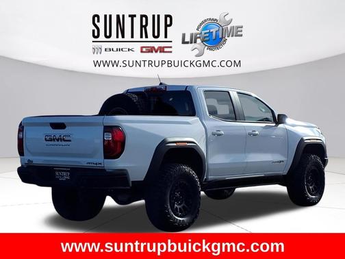 2024 GMC Canyon AT4X