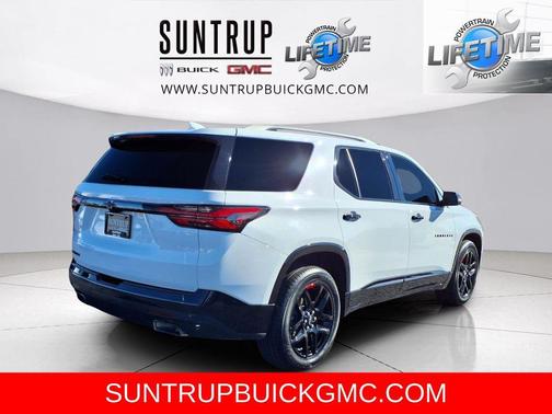 2023 Chevrolet Traverse Premier
