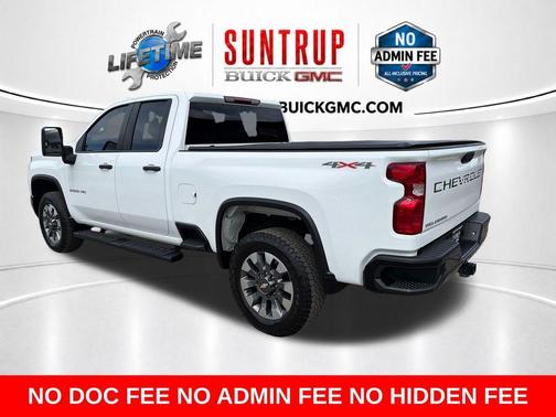 Summit White 2024 Chevrolet Silverado 2500 Custom