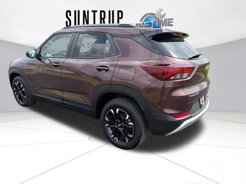 Mahogany Red Metallic 2022 Chevrolet Trailblazer LT
