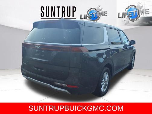 2024 Kia Carnival LX