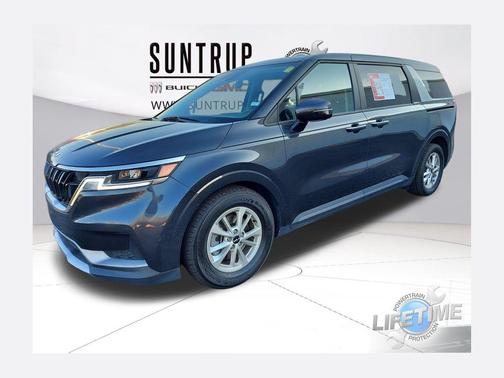 2024 Kia Carnival LX