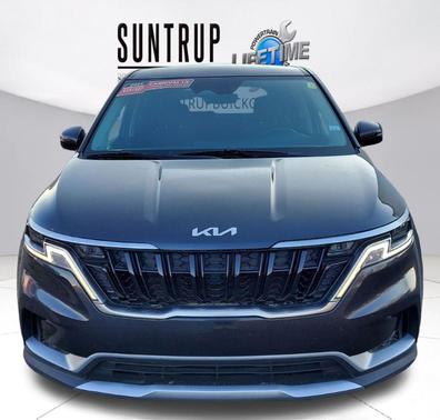 2024 Kia Carnival LX