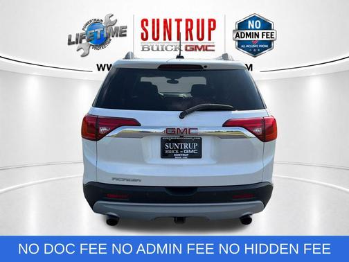 White Frost Tri-Coat 2019 GMC Acadia SLT-1