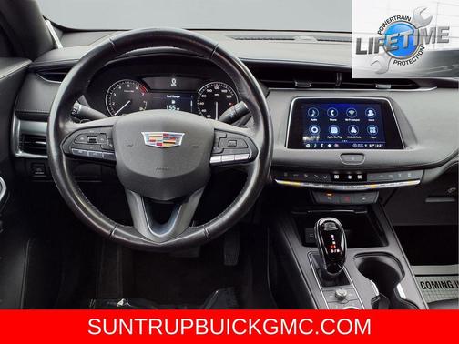 2023 Cadillac XT4 Premium Luxury